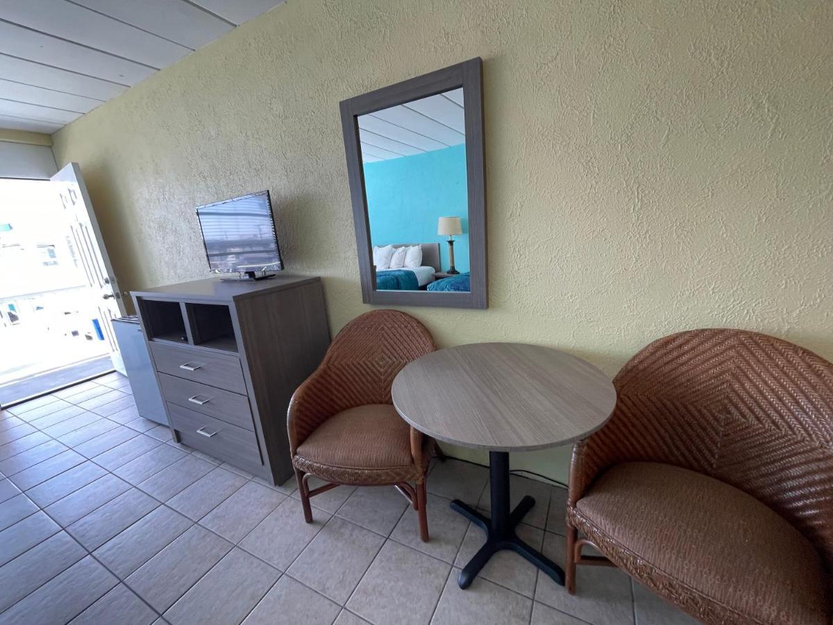 נורת' וויילדווד Bird Of Paradise Motel מראה חיצוני תמונה