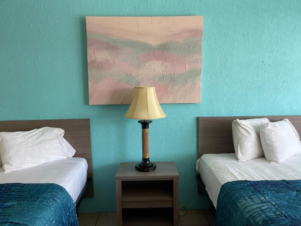 נורת' וויילדווד Bird Of Paradise Motel מראה חיצוני תמונה
